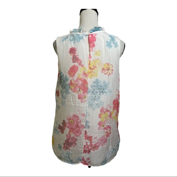 Elena Baldi silk floral blouse. Sleeveless ruffle detail around neckline… - Picture 5 of 10